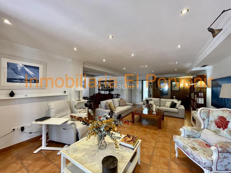 Foto d77e01eb-4015-4656-8049-43a7d18b88ad. Chalet avec chauffage parking piscine dans Zona Avenida Alta - Auditorio Torrent