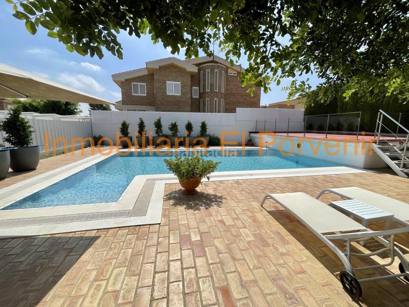 Foto e5e82688-99f8-40b2-8762-ec7622cc1998. Chalet avec chauffage parking piscine dans Zona Avenida Alta - Auditorio Torrent