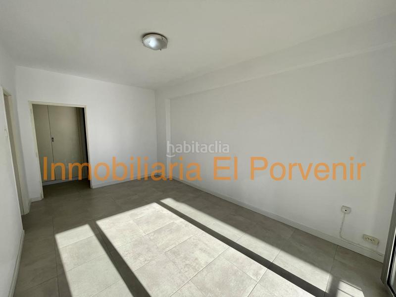 Foto a1e1d08a-46f0-4e06-87dc-e4a15164fcb2. Location appartement dans Trinitat Valencia