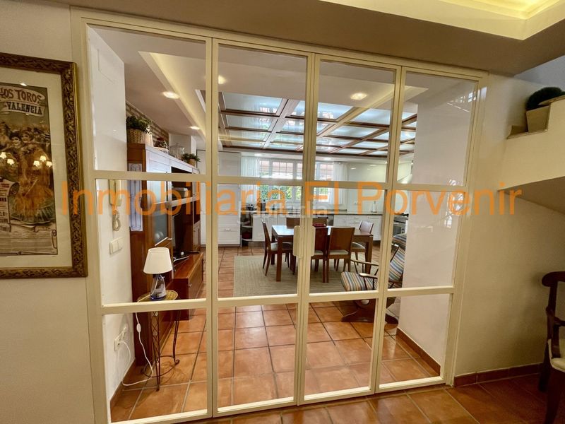 Foto f2b55d76-11c5-48af-be97-0706a17763c5. Chalet en Zona Avenida Alta - Auditorio Torrent