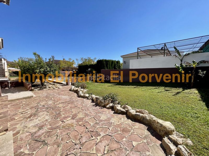 Foto 59af9e69-b144-4680-a54a-6b201a082735. Xalet amb aparcament piscina a Zona Avenida Alta - Auditorio Torrent