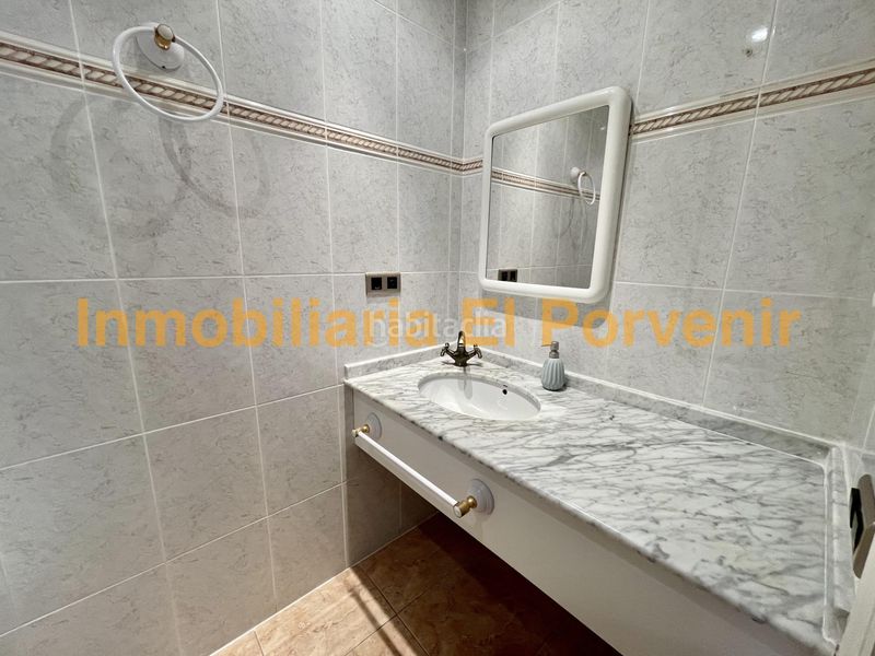Foto c3616bb0-410e-49dc-a5c3-6c15f986a499. Xalet amb aparcament piscina a Zona Avenida Alta - Auditorio Torrent