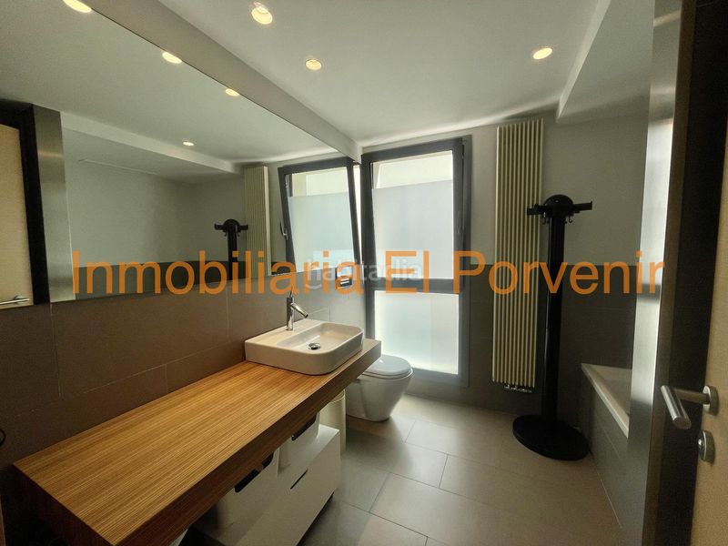 Foto 74f66a37-72f3-46b0-a21f-435e5e08fc8c. Location chalet avec chauffage parking piscine dans Torrent