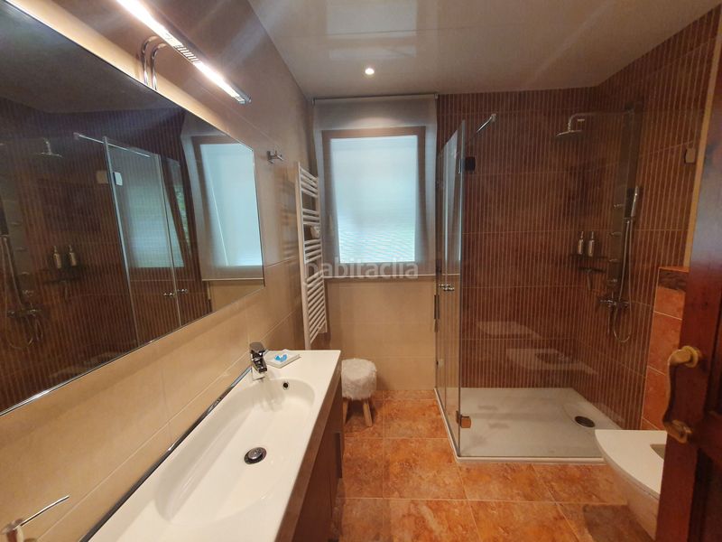 Foto 53712984-6115-48c6-9ffb-fbd9bfdacb68. Chalet en Guixers