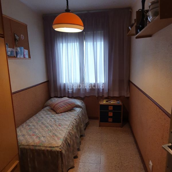 Foto de859bad-d048-4ed5-a6dc-83f0d5c096da. Pis a Carmel Barcelona