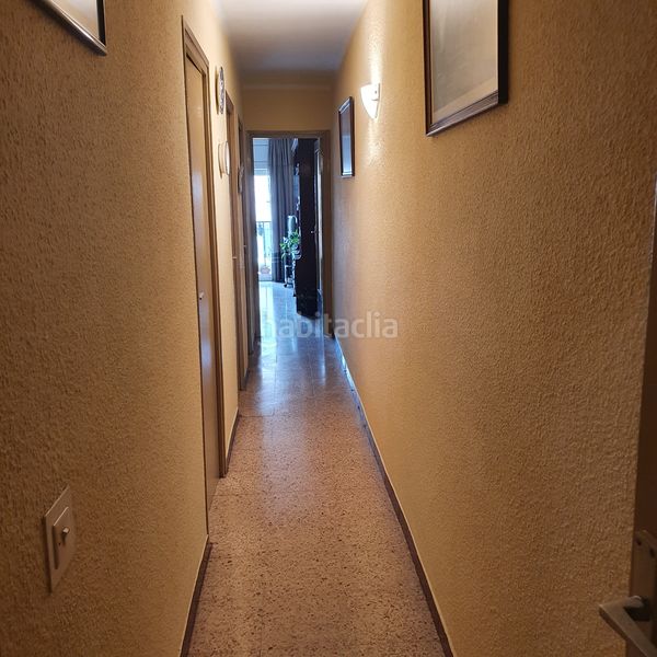 Foto 1f6b4fd2-50f7-4a5b-b0c6-6a3fc855c1b7. Piso en Carmel Barcelona