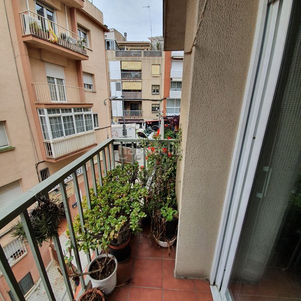 Foto 5264cbb5-6e1f-4278-8796-37442bd1b309. Piso en Carmel Barcelona