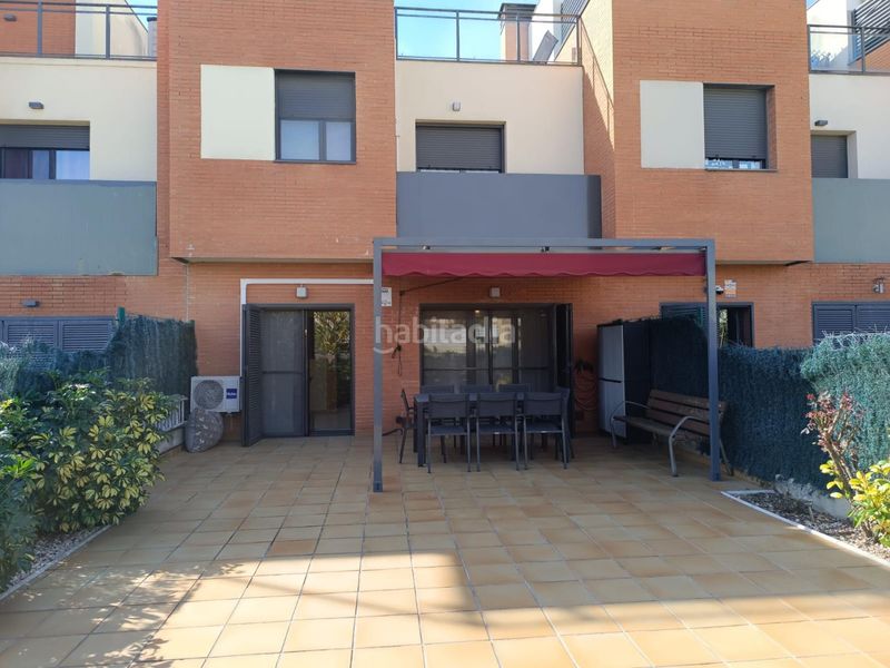 Foto 3270c24d-e769-4719-9c4d-a9ce3642eaf4. Semi detached house with heating parking in Ponent Reus
