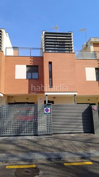 Foto d6fcb2cc-5191-403a-9ed6-44dcb5601e06. Semi detached house with heating parking in Ponent Reus