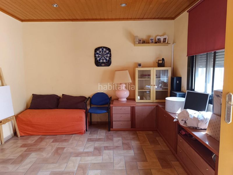 Foto ab7e57a6-e51b-4fad-bd95-79f14f078738. Casa adossada amb calefacció a Centre Reus