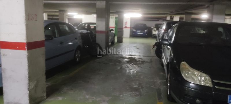 Foto 5e1d9960-e373-4af0-9e8d-3f77e1089c9a. Aparcament cotxe a Ponent Reus