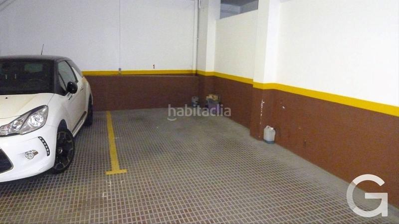 Foto 554364ab-0e9d-410a-8e43-259e5399dbe5. Àtic amb aparcament a Centro Andorra la Vella