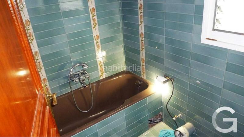 Foto c286bba5-2427-40e9-8328-78acce5da0ed. Àtic amb aparcament a Centro Andorra la Vella