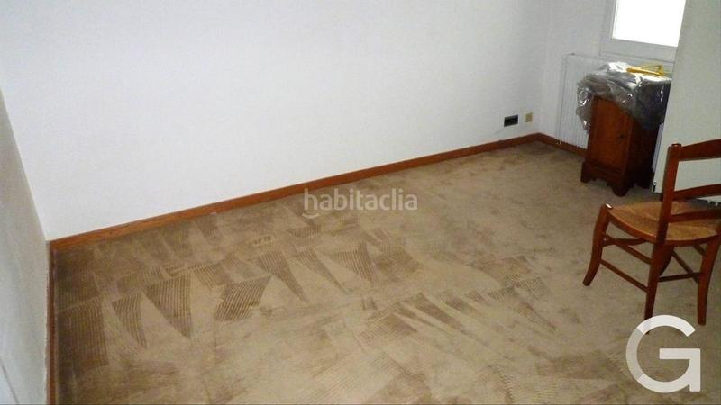 Foto cc114623-752a-4788-9af6-6d70c0442dd7. Àtic amb aparcament a Centro Andorra la Vella