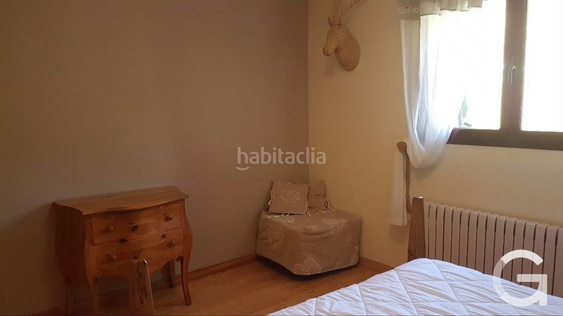 Foto 2ecd0bb1-229e-433c-9787-4f5b0f0e3d27. Casa adossada amb aparcament a Pas de La Casa Encamp