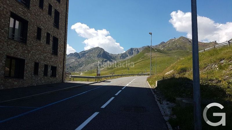 Foto 569869ce-c2a6-4025-9fcb-cabd6afadcb7. Casa adossada amb aparcament a Pas de La Casa Encamp