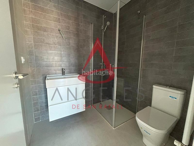 Foto 1bf1bf6b-46b0-4245-8dfa-16b473f43c61. Casa bifamiliare con riscaldamento parcheggio in Vegas de Matute