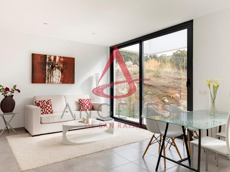 Foto 4253885f-edb5-4d4f-bd48-d91665dc43b0. Maison jumelée avec chauffage parking dans Vegas de Matute