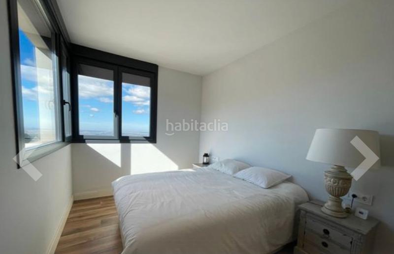 Foto 284c2478-7bc3-4e96-b344-b5a4815bfcef. Chalet with fireplace heating parking pool in Los Ángeles de San Rafael Espinar (El)