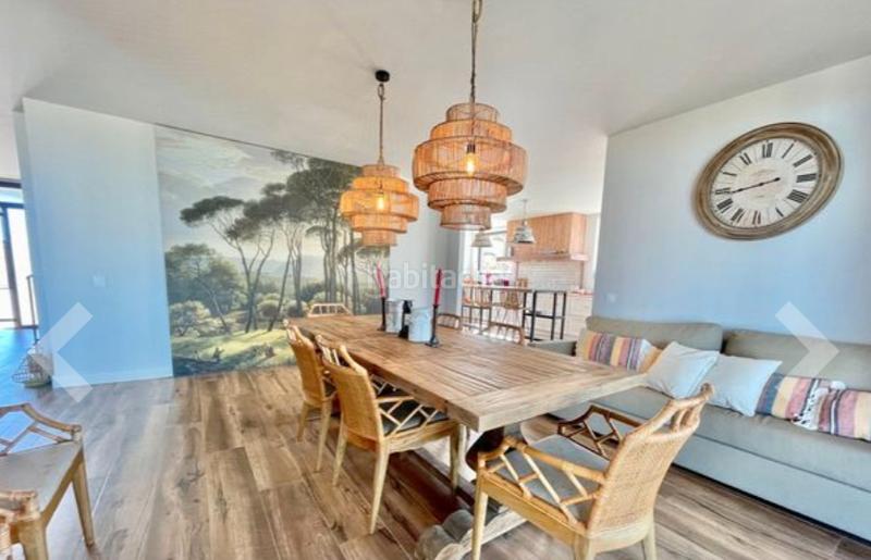 Foto 71428d6a-e708-45dc-a1fd-a9e75fa08ce6. Chalet with fireplace heating parking pool in Los Ángeles de San Rafael Espinar (El)