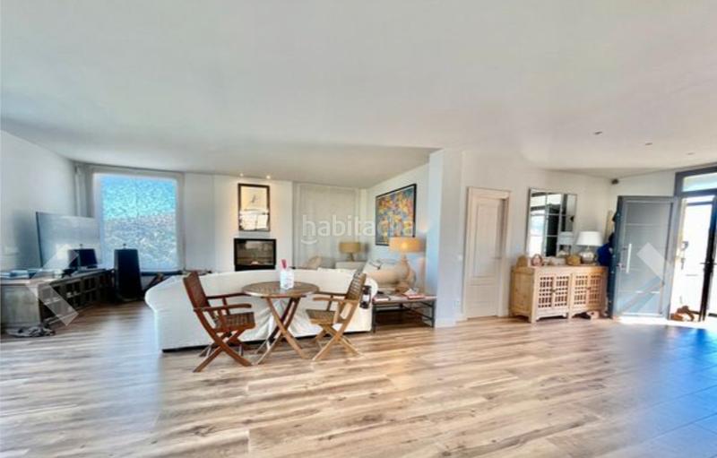 Foto 7dc9d940-9fa7-4d95-94b0-916f4abaf242. Chalet with fireplace heating parking pool in Los Ángeles de San Rafael Espinar (El)