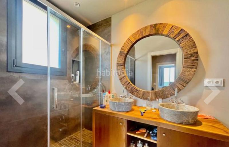 Foto 9a697ab1-8f82-4128-aa96-67d7167e31fa. Chalet with fireplace heating parking pool in Los Ángeles de San Rafael Espinar (El)