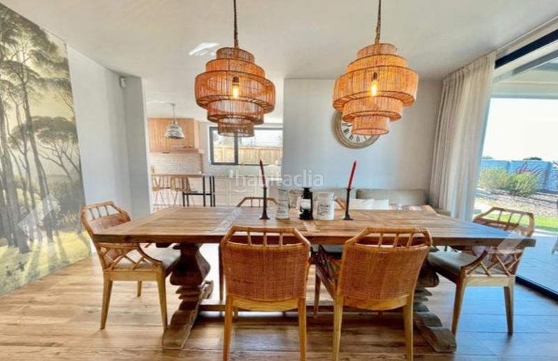 Foto f45b3e34-a87a-41d0-8e25-15773aa6a6d6. Chalet with fireplace heating parking pool in Los Ángeles de San Rafael Espinar (El)