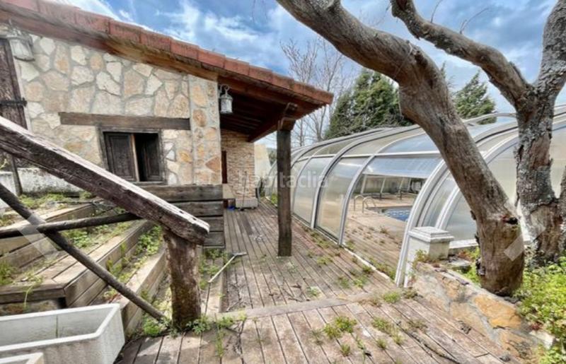 Foto 0a711ff0-2e6e-4d0f-a266-b3a86dbc8cb3. Chalet mit kamin heizung pool in Los Ángeles de San Rafael Espinar (El)
