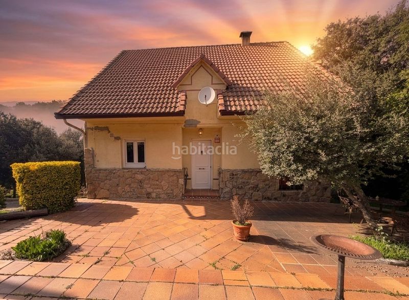 Foto 4c2a1e41-3e00-4c4e-9d5d-c4b24fb29358. Xalet a calle uruguay 959a a Los Ángeles de San Rafael Espinar (El)