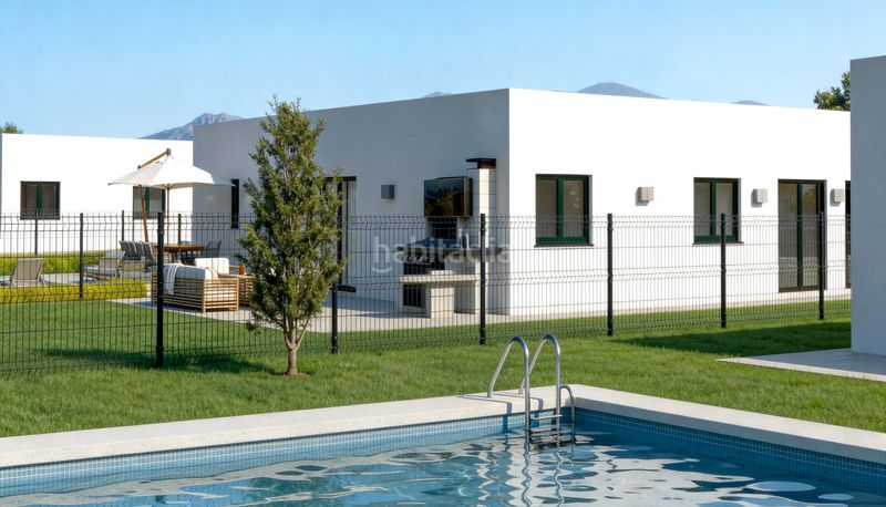 Foto b55a85a8-83d9-414f-8b96-4fbf54c88f33. Casa aparellada a avenida francia 42e a Los Ángeles de San Rafael Espinar (El)