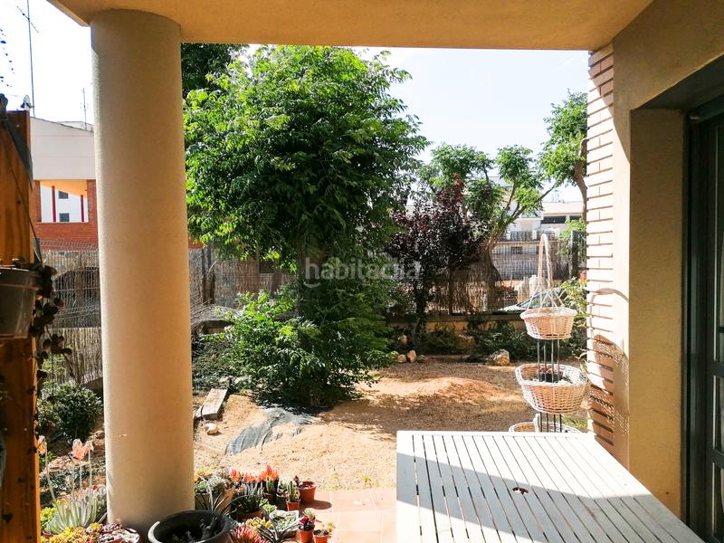 Foto 41ca39dd-33da-4d36-a96d-b3aa66de909f. Planta baja en carrer vila de toluges 3 pis ampli de 4 habitacions en planta baixa amb jardí. en Borges Blanques (Les)