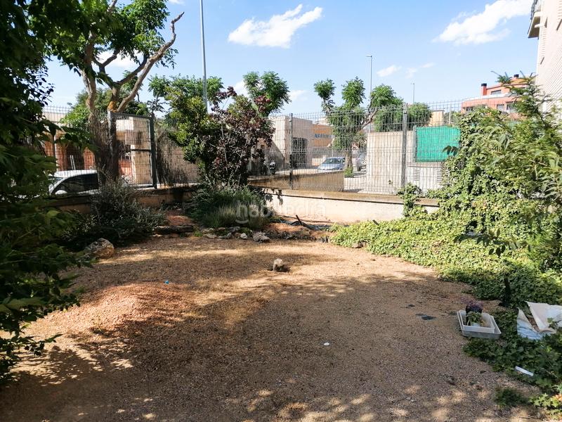 Foto 46a5fd2b-6635-4dd7-9666-176470739d79. Planta baja en carrer vila de toluges 3 pis ampli de 4 habitacions en planta baixa amb jardí. en Borges Blanques (Les)