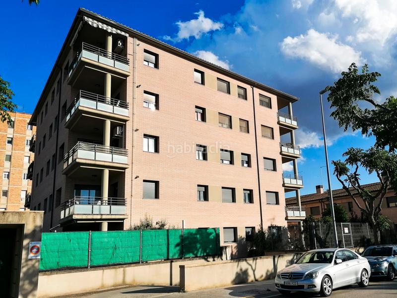 Foto 5fb8e609-48c2-4bc9-83a0-b22bd01de598. Planta baja en carrer vila de toluges 3 pis ampli de 4 habitacions en planta baixa amb jardí. en Borges Blanques (Les)