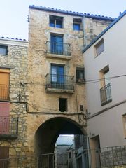Masia a Carrer dels quatre cantons 2. Encantadora casa de pueblo en juncosa de les garrigues