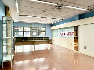 Lloguer Local Comercial a Carrer acadèmia 23. Local comercial de 300m2 en calle academia, lleida