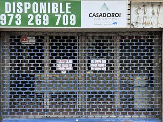 Miete Geschäftsraum in Carrer acadèmia 23. Local comercial de 300m2 en calle academia, lleida