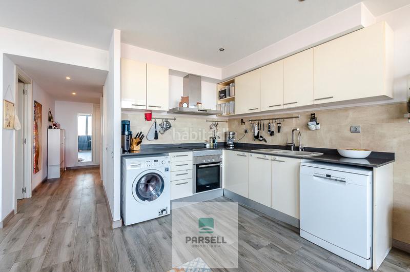 Foto ebde20a5-6130-48f1-ab4c-5f12588d46c6. Piso  en venta, planta 15º con piscina, diagonal mar en Barcelona