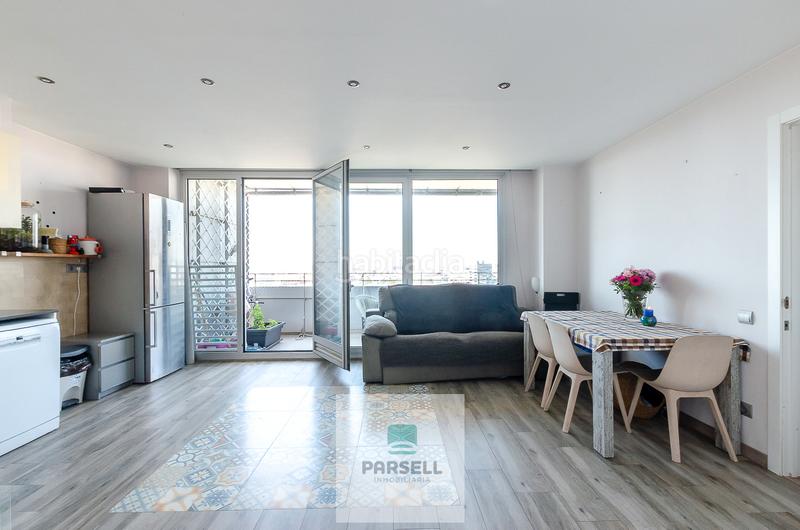 Foto ef55b3f2-4772-41d9-9c4c-e182782e9651. Piso  en venta, planta 15º con piscina, diagonal mar en Barcelona
