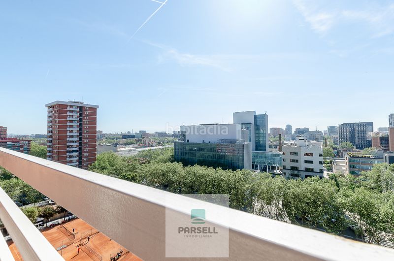 Foto 9c68f2b0-58ba-4b31-ae73-0c271463c738. Pis amb calefacció aparcament a Provençals del Poblenou Barcelona