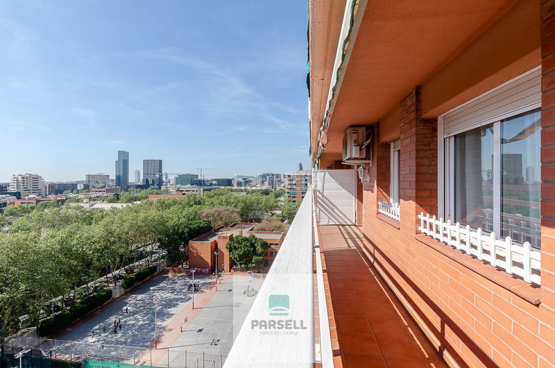 Foto cbb2a393-395f-40a3-aa0c-64096c729faa. Pis amb calefacció aparcament a Provençals del Poblenou Barcelona