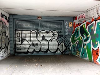 Aparcament cotxe a Carrer de la Indústria
