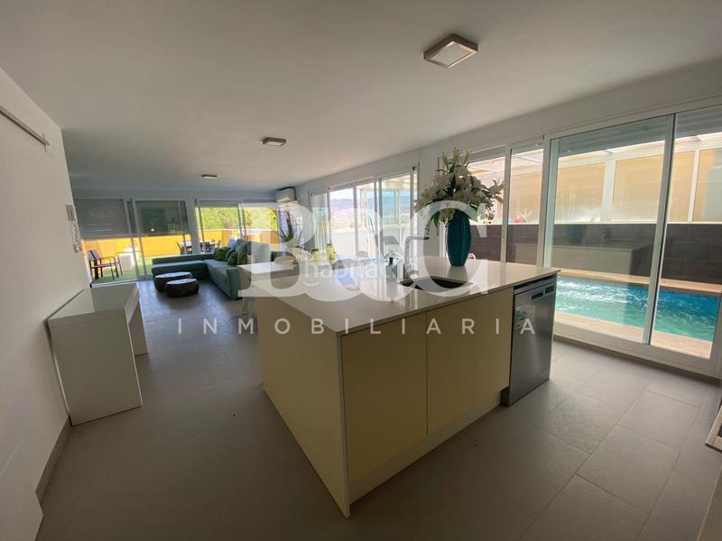 Foto c03ee696-a72f-4d2f-9f29-690329fd0d99. Casa a schiera con parcheggio piscina in El Hornillo Águilas