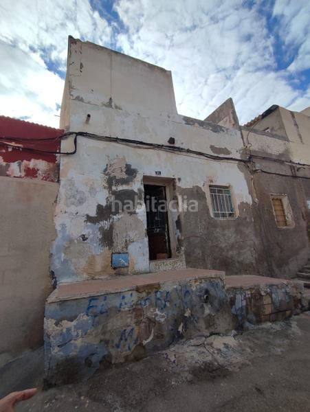 Foto 63e5d0d6-fcb0-4230-9c2b-e396f16a7296. Casa adossada a Casco Antiguo Águilas