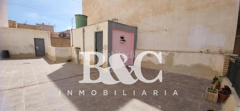 Foto a5259936-0d47-444d-b83a-fa566e256382. Casa adosada adosado en pleno juan carlos i, en Casco Antiguo Águilas