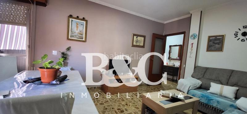 Foto f0812f8b-07fe-4437-9bbb-f2c42d79fd2c. Casa adosada adosado en pleno juan carlos i, en Casco Antiguo Águilas