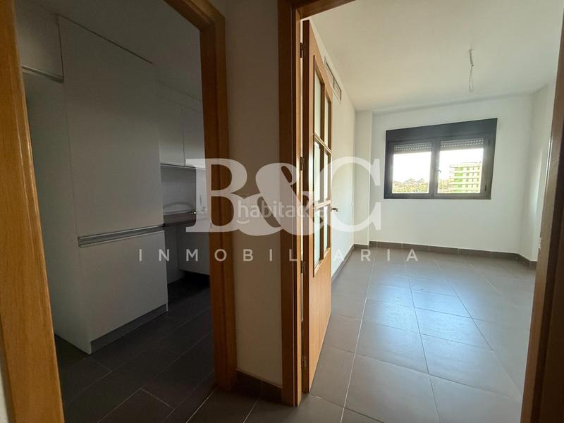 Foto 257f5748-f34b-42c3-977a-a1ab1265572b. Flat with parking in Delicias Águilas