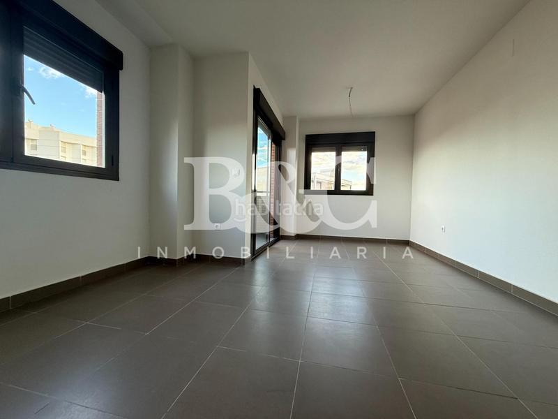 Foto 8710f33e-08f5-4092-876b-43cc0f0f9890. Flat with parking in Delicias Águilas