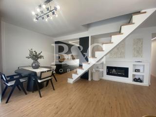 Dachwohnung in Casco Antiguo. Atico con terraza solarium y plaza de garaje en aguilas
