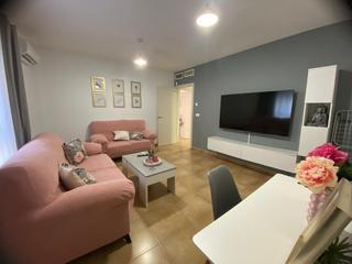 Apartament en Casco Antiguo. Apartamento renovado prximo al centro de guilas