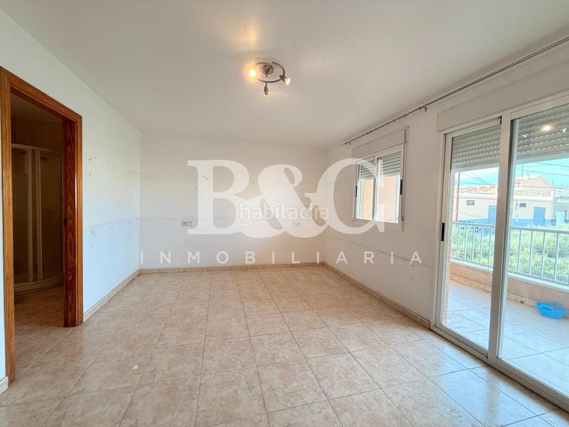 Foto fba4c050-6869-4903-9d0e-70509ea4fde3. Casa adossada amb calefacció aparcament a Águilas